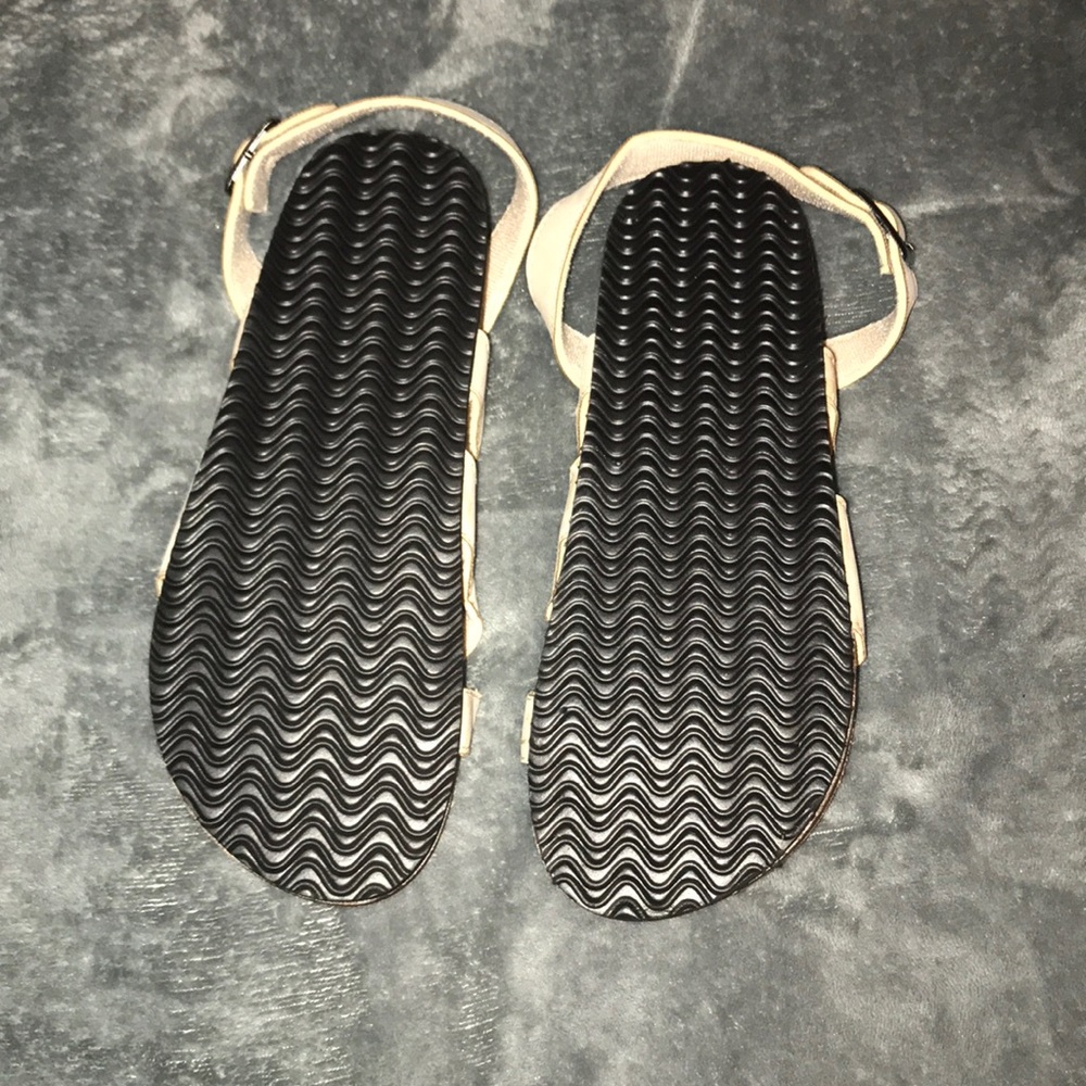 New Sandals - Picture 4 of 5